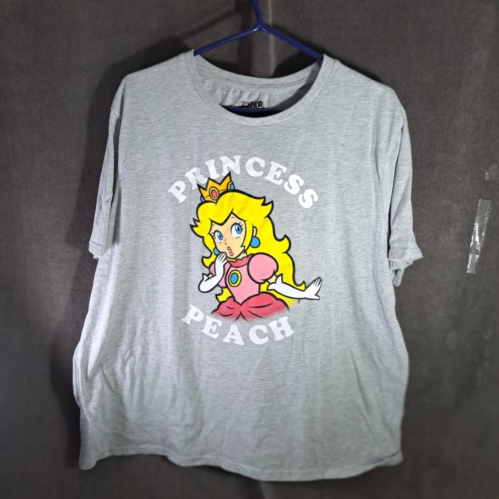 Nintendo Super Mario Princess Peach Grey Graphic Tee VG- XL